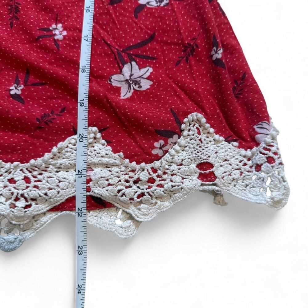 Rewind Red Floral Smocked Babydoll Tank Top Crochet Hem Women’s XS Boho - Picture 7 of 7